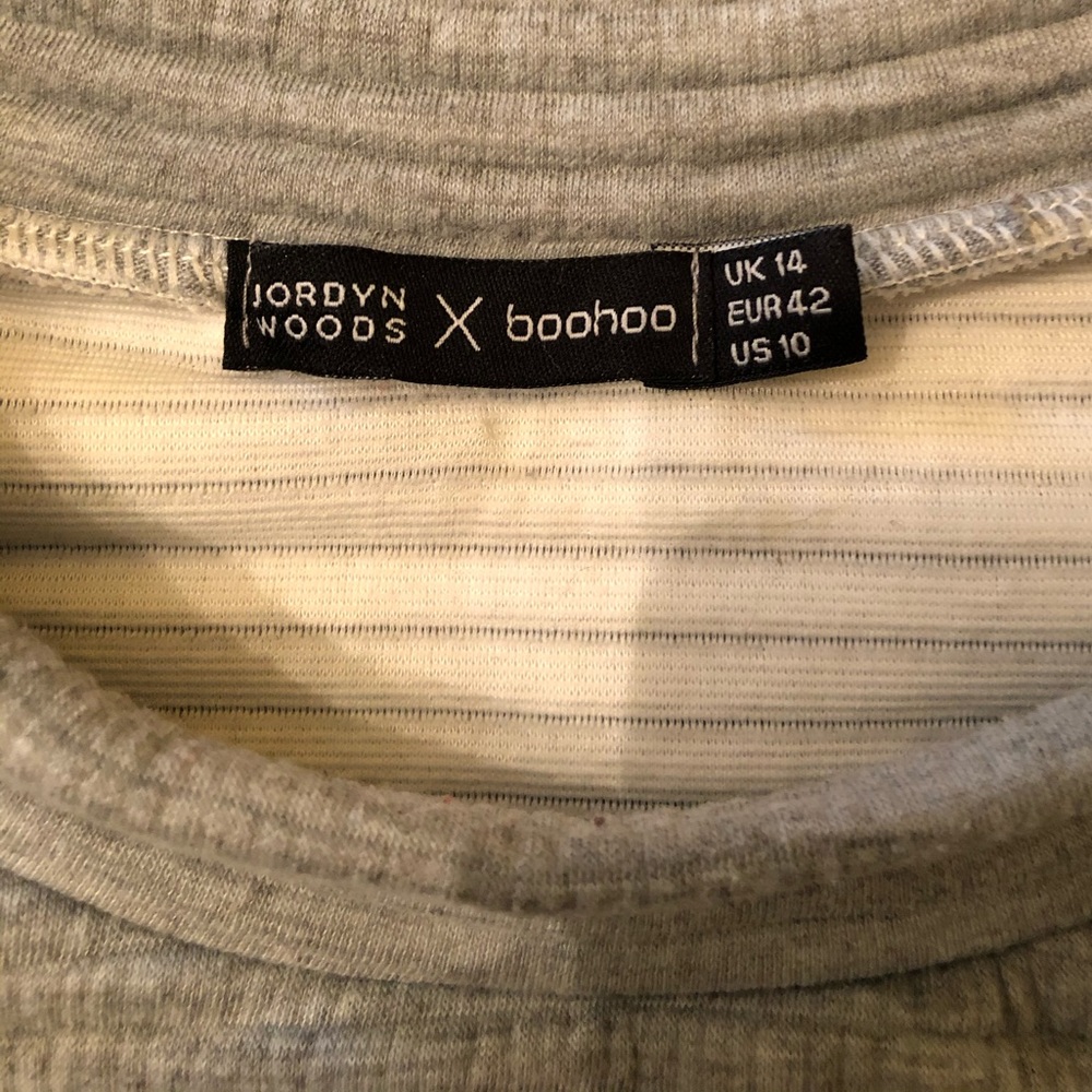 Fun Sweater - Picture 3 of 4